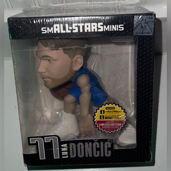 NEW!! (7) smAll-Stars 6in Miniature Figurine - Picture 4 of 6